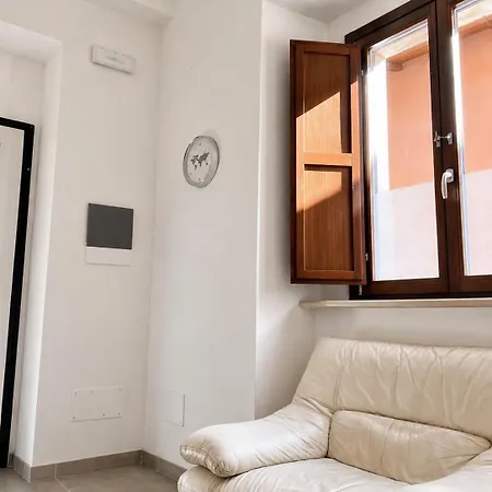Centro Storico - 2 Bedr - Self Check In Con Cortile Privato شقة LʼAquila